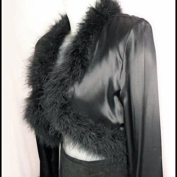 Vintage Black Satin Bolero, Satin with Maribou Feathers - 80s - Picture 4 of 12